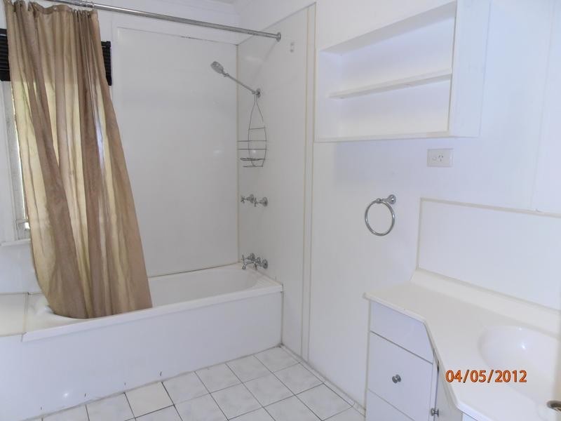 11 Dol St, Woodridge QLD 4114