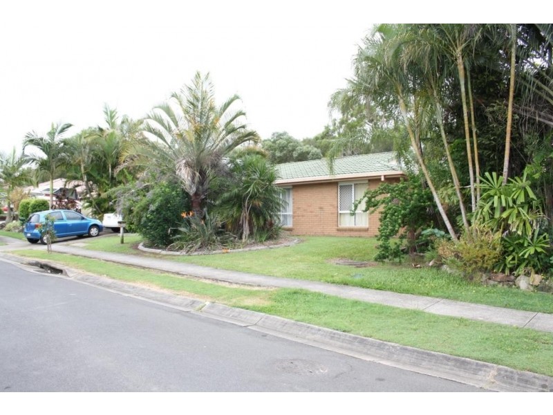 15 Calder Court, Crestmead QLD 4132