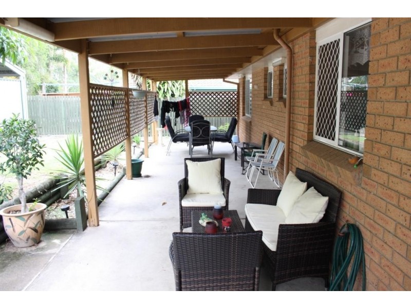 15 Calder Court, Crestmead QLD 4132