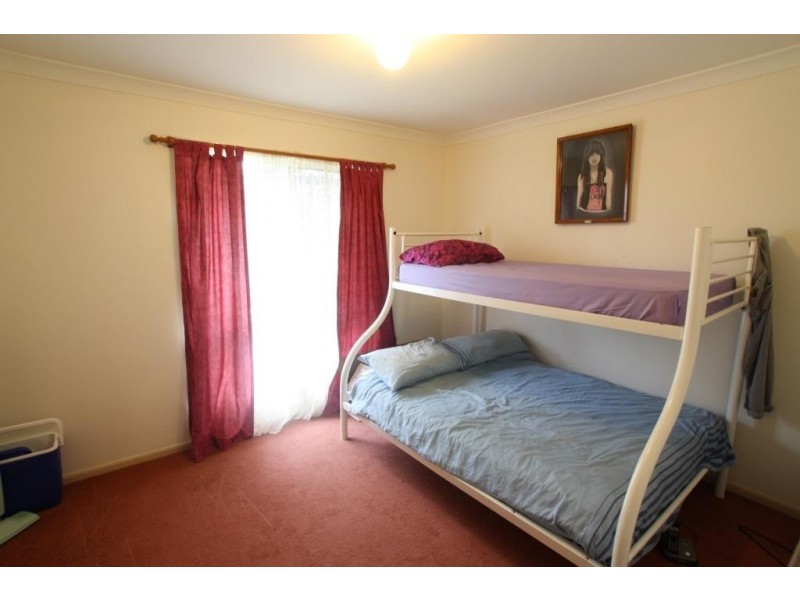 15 Calder Court, Crestmead QLD 4132