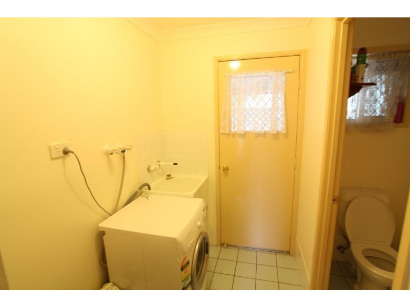 15 Calder Court, Crestmead QLD 4132