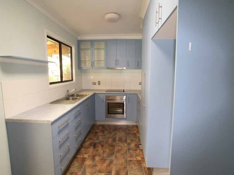 21 Emerald Drive, Regents Park QLD 4118