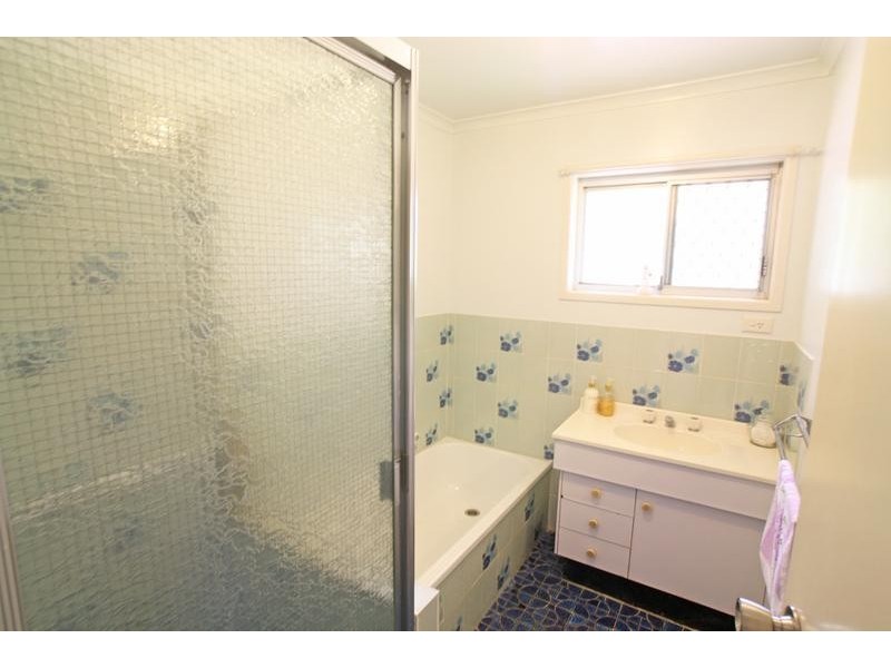 36 Antares Av, Kingston QLD 4114