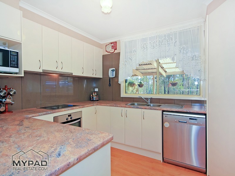 301 Bushman Drive, Jimboomba QLD 4280