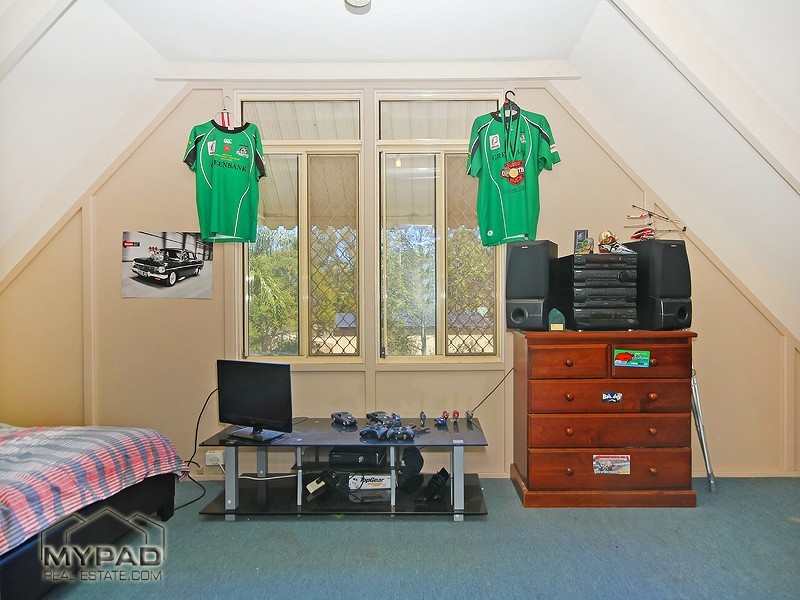 301 Bushman Drive, Jimboomba QLD 4280