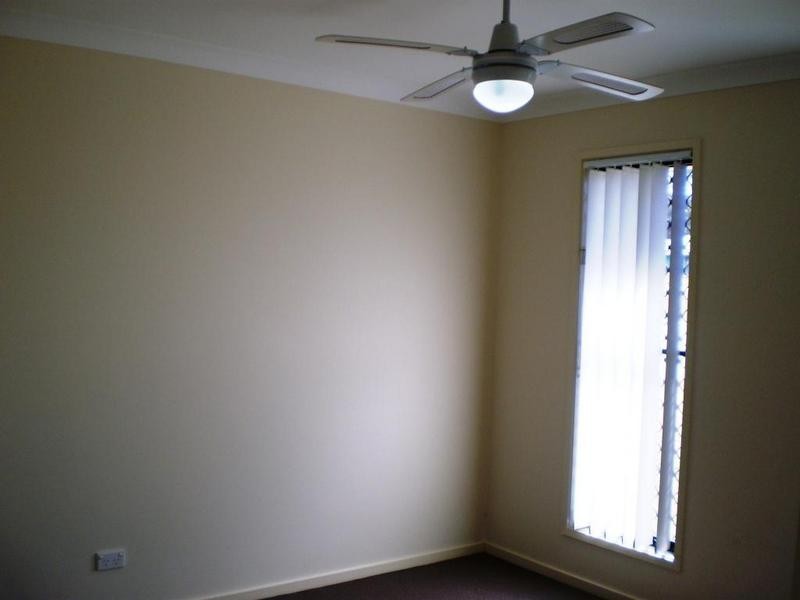 10 Barcombe Dr, Marsden QLD 4132