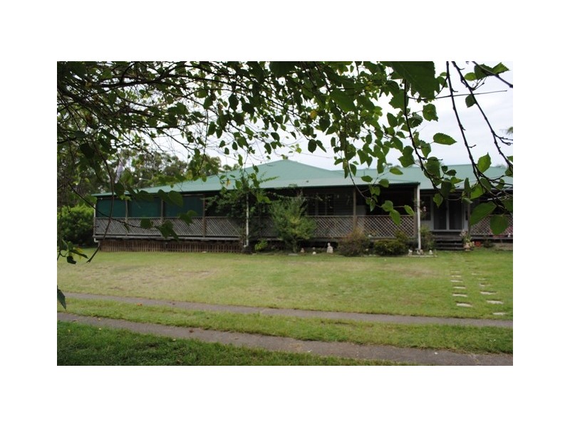 32 Station Rd, Bethania QLD 4205