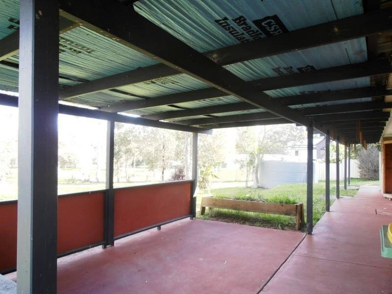 4 Grandview Rd, Jimboomba QLD 4280