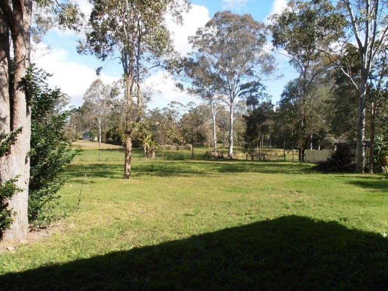 4 Grandview Rd, Jimboomba QLD 4280
