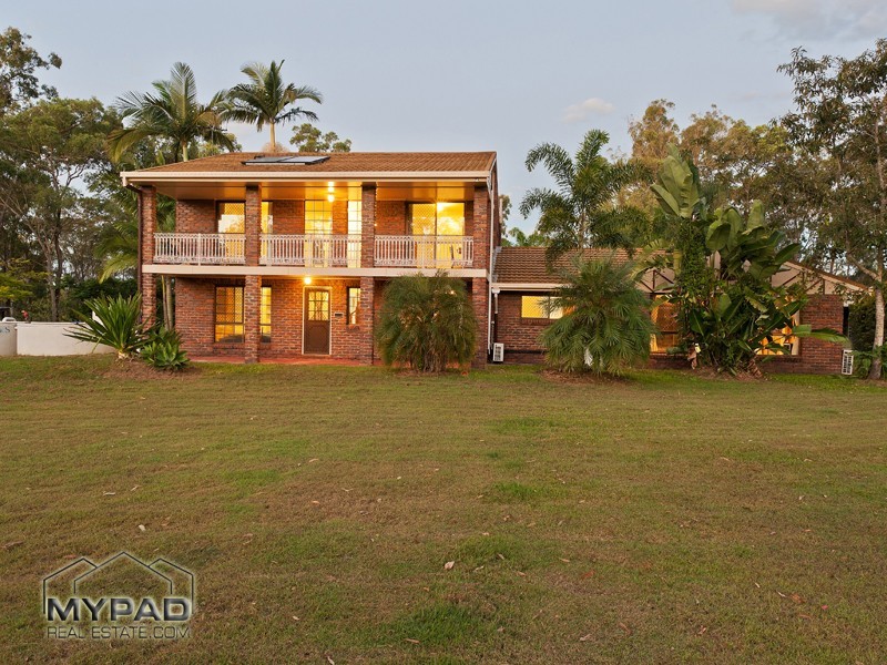 152 Campbell Road, Greenbank QLD 4124