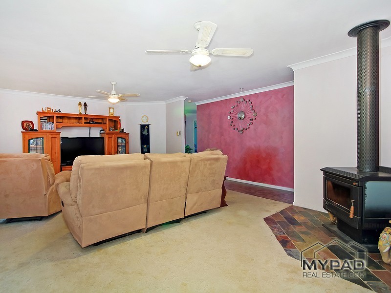 23 Teresa Drive, Munruben QLD 4125