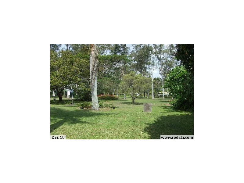 704 Middle Road, Greenbank QLD 4124