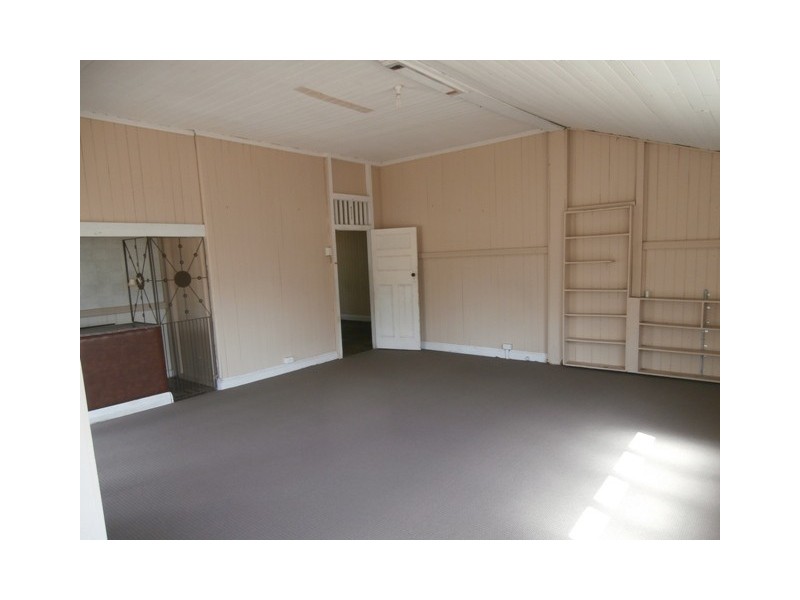 704 Middle Road, Greenbank QLD 4124