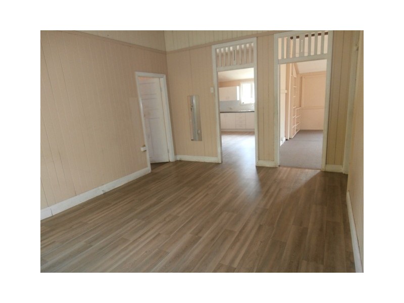 704 Middle Road, Greenbank QLD 4124