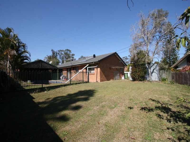 32 Grecian Street, Regents Park QLD 4118