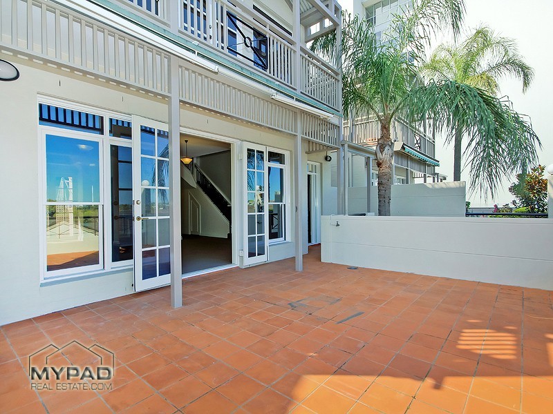 7/158 Kingsford Smith Drive, Hamilton QLD 4007