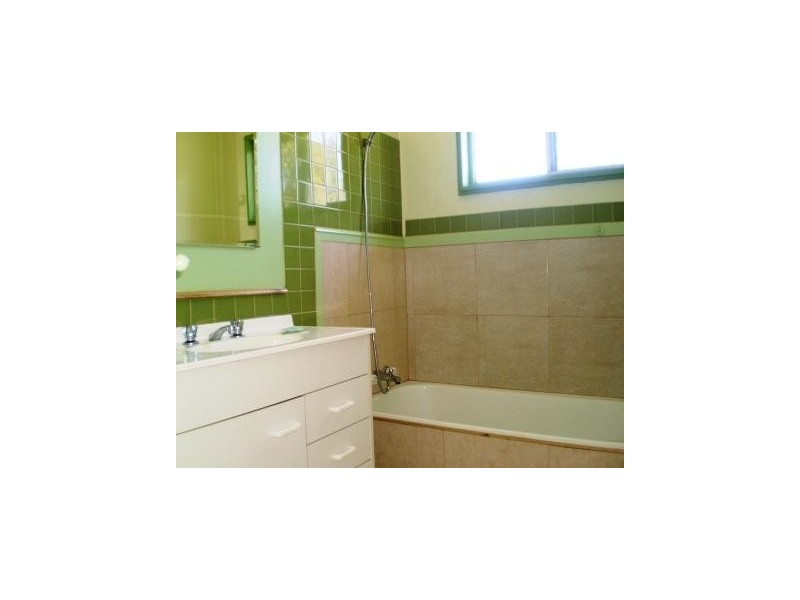 30 Leichhardt St, Logan Central QLD 4114