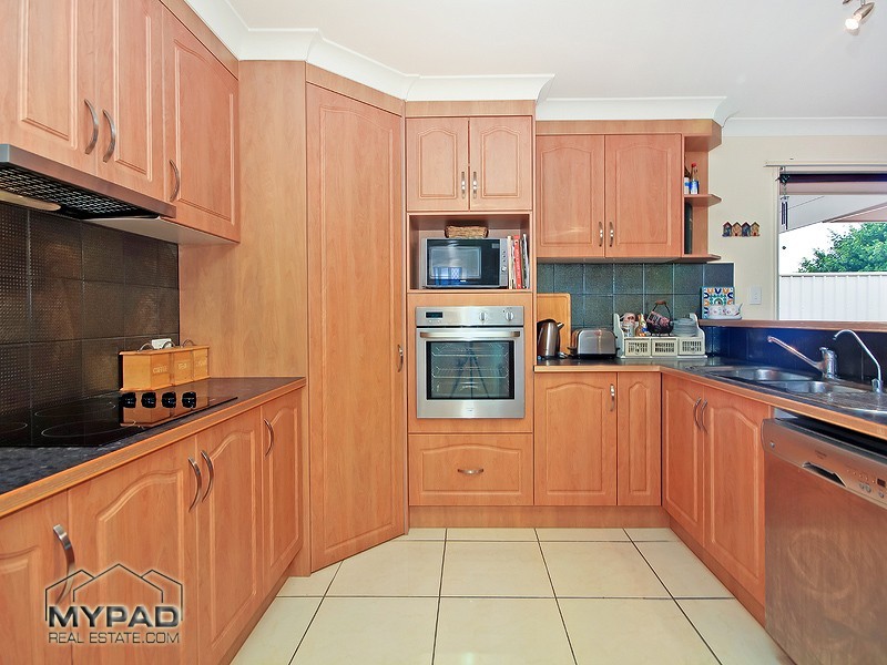 26 Khoo Place, Calamvale QLD 4116