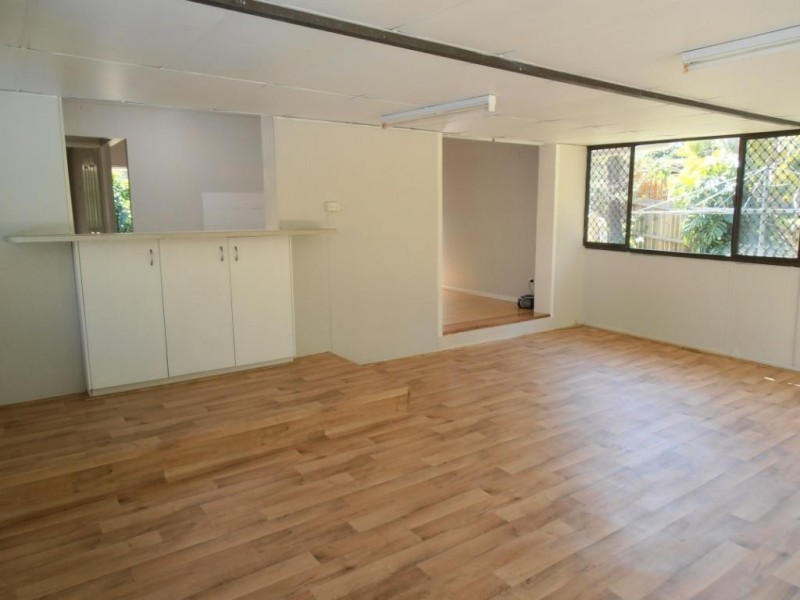 21 Osanna St, Daisy Hill QLD 4127