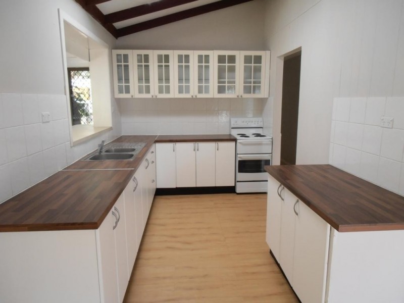 21 Osanna St, Daisy Hill QLD 4127