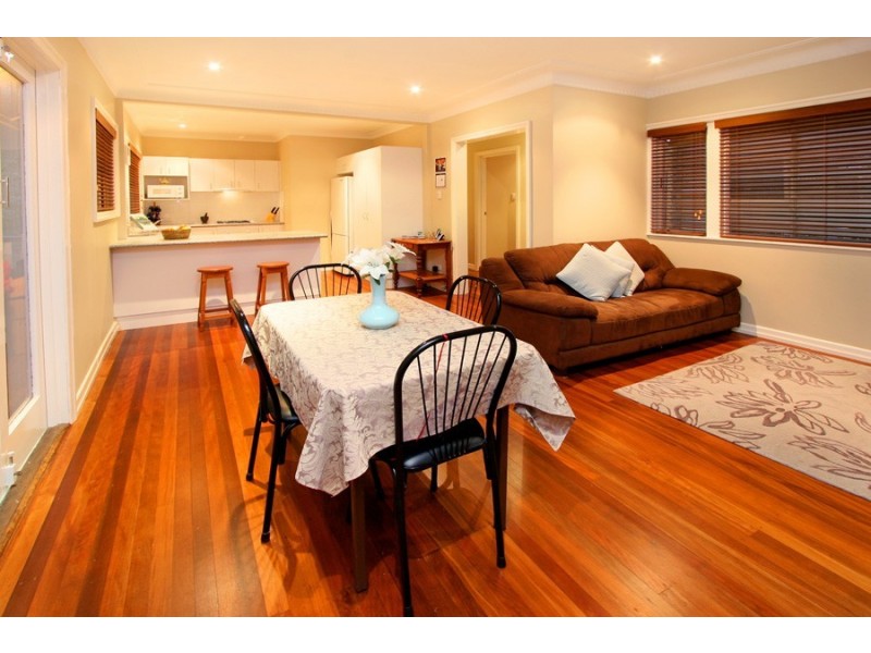 Holland Park West QLD 4121