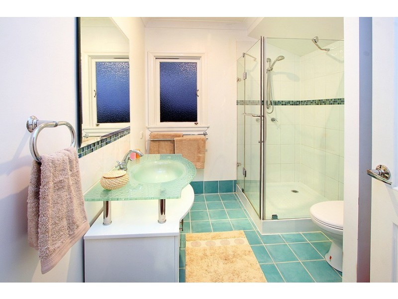 Holland Park West QLD 4121