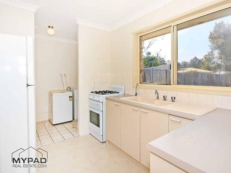 15 Lutton Street, Boronia Heights QLD 4124