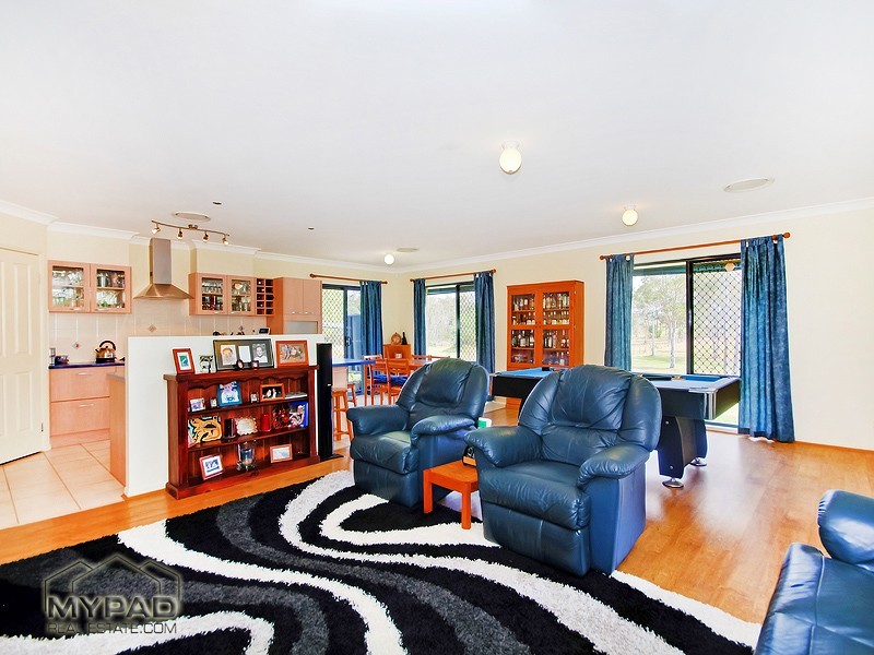 75-79 Blue Heeler Drive, New Beith QLD 4124