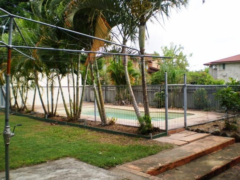 17 Mascar Street, Upper Mount Gravatt QLD 4122