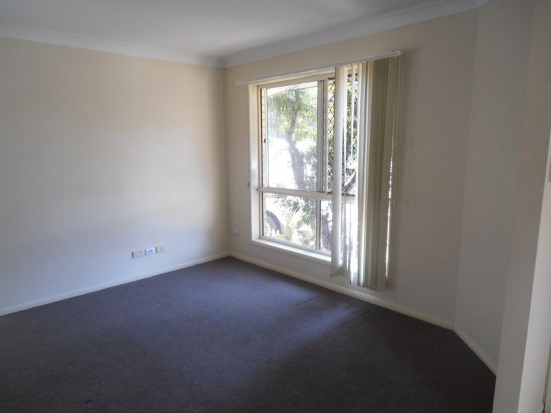 273 Henty Dr, Redbank Plains QLD 4301