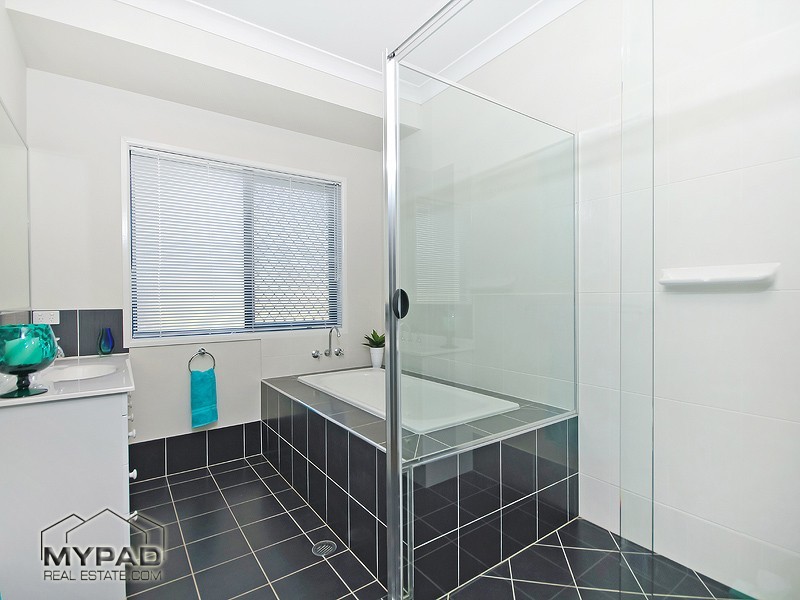 98-102 SPINEBILL DRIVE, SPRING MOUNTAIN, Greenbank QLD 4124