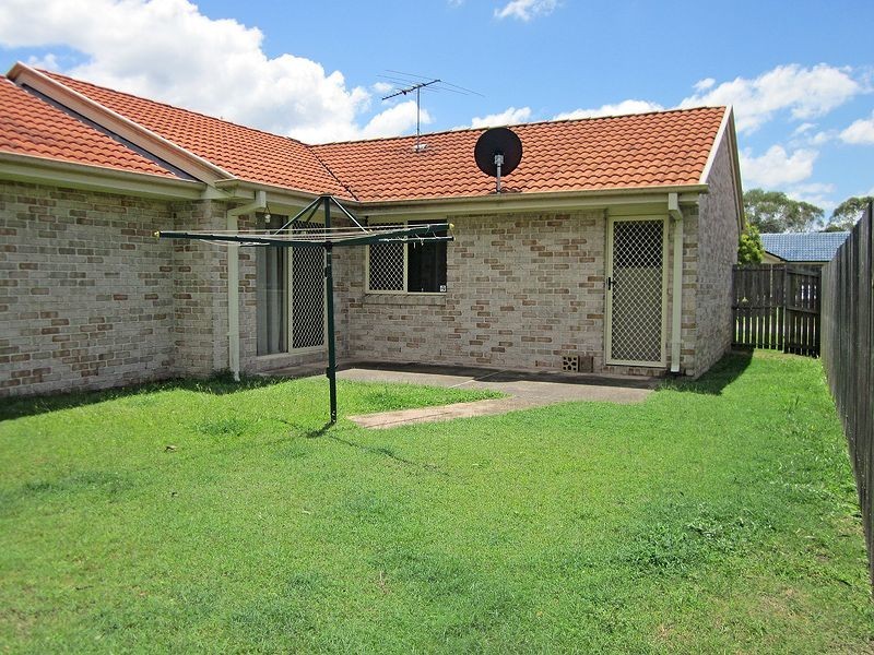 19 Oakwood Drive, Waterford West QLD 4133