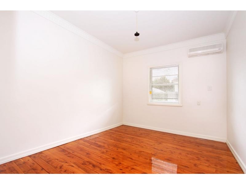 19 Greenmount Avenue, Holland Park QLD 4121