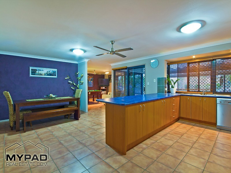 162-164 Silvereye Crescent Spring Mountain, Greenbank QLD 4124