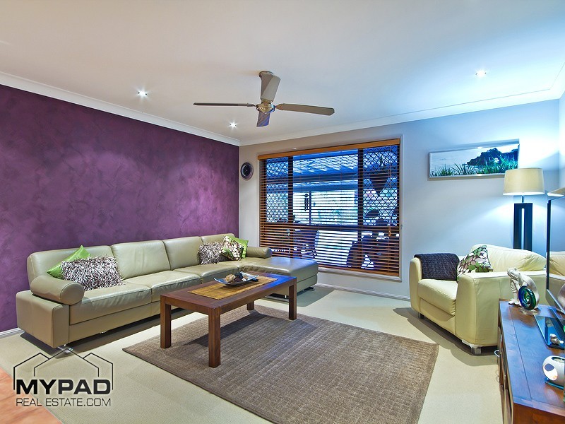 162-164 Silvereye Crescent Spring Mountain, Greenbank QLD 4124
