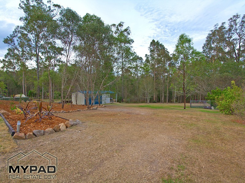 162-164 Silvereye Crescent Spring Mountain, Greenbank QLD 4124