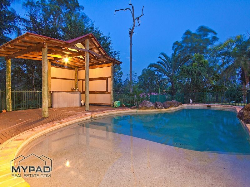 57 Palmerston Court, Munruben QLD 4125