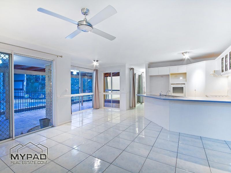 57 Palmerston Court, Munruben QLD 4125