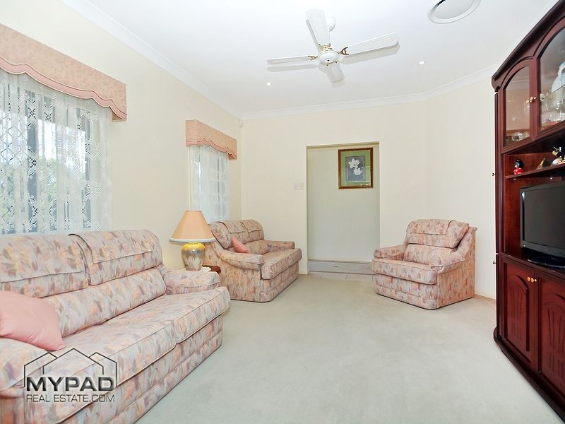 26 WARATAH PLACE, Cedar Vale QLD 4285