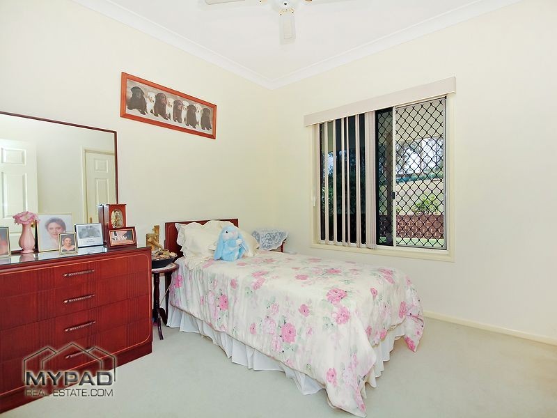 26 WARATAH PLACE, Cedar Vale QLD 4285