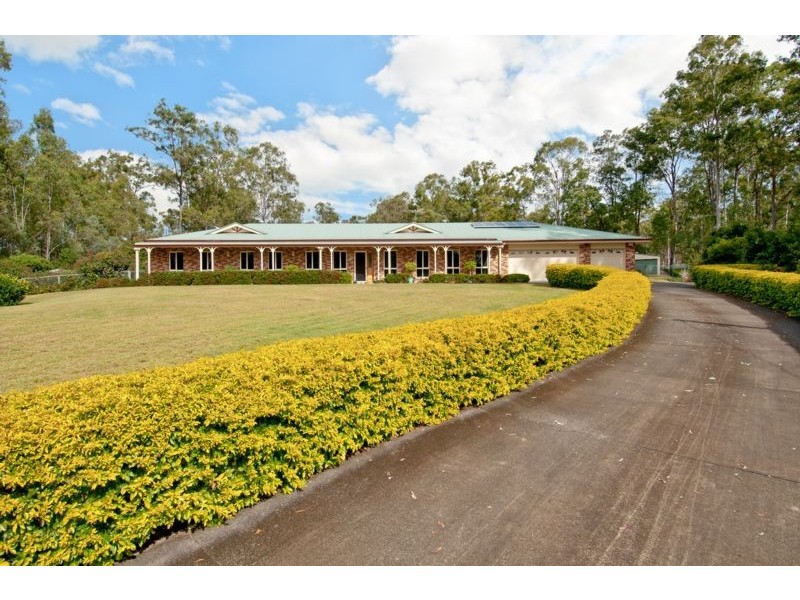 26 WARATAH PLACE, Cedar Vale QLD 4285