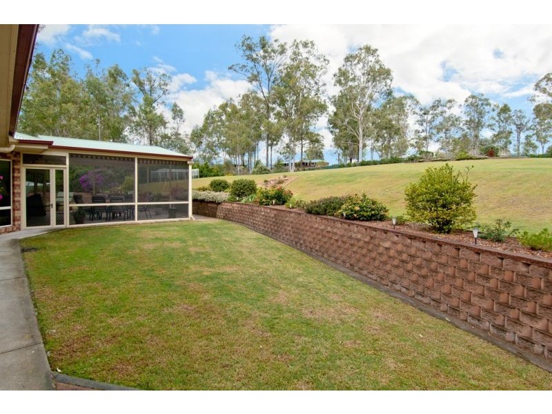 26 WARATAH PLACE, Cedar Vale QLD 4285