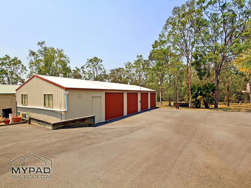 131 Horseshoe Crescent, New Beith QLD 4124