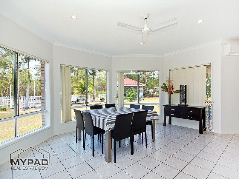 131 Horseshoe Crescent, New Beith QLD 4124