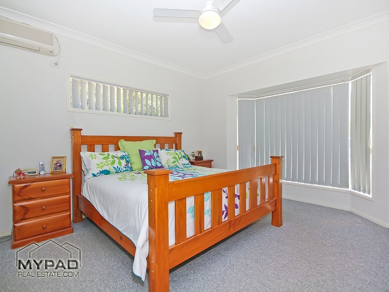 131 Horseshoe Crescent, New Beith QLD 4124