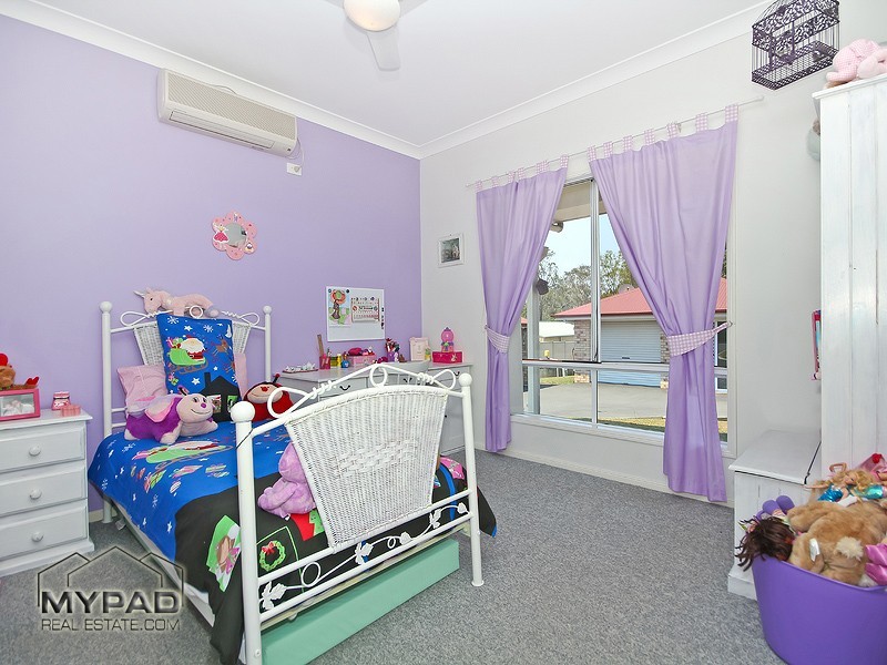 131 Horseshoe Crescent, New Beith QLD 4124