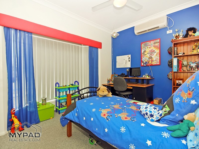 131 Horseshoe Crescent, New Beith QLD 4124