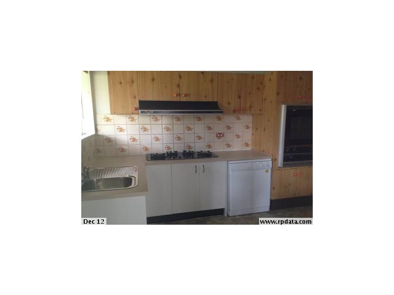 15 Brennan St, Bellbird Park QLD 4300