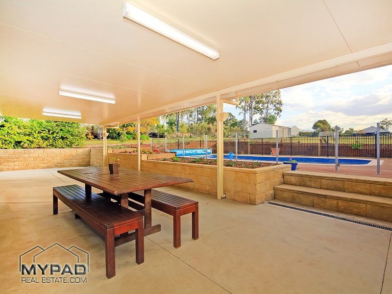 19 Gum Nut Ct, New Beith QLD 4124