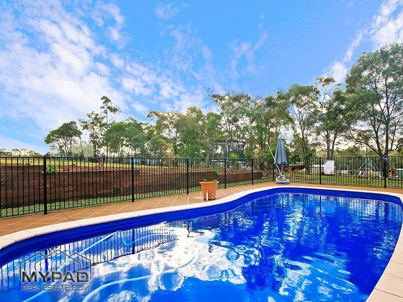 19 Gum Nut Ct, New Beith QLD 4124